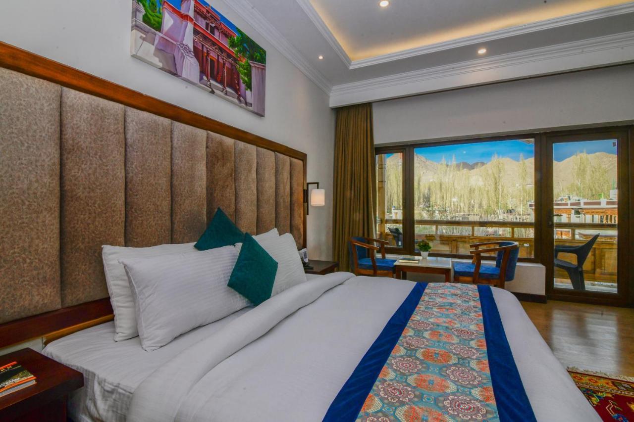 Hotel Holiday Ladakh Λεχ Εξωτερικό φωτογραφία